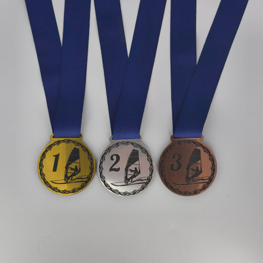 Lot médailles or / argent / bronze
